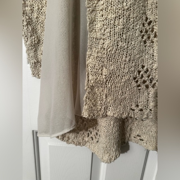 KNITTED & KNOTTED Anthropologie LG Ivory Boucle Delicate Open Knit Sweater Scoop - Picture 13 of 14